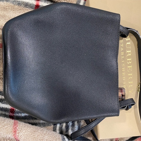 Burberry Black Leather Bucket Bag - Picture 6 of 10